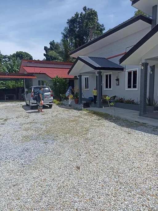 Homestay 1 Langkawi Geopark 3 Bedrooms & 3 Bathroom Pantai Cenang  Holiday home